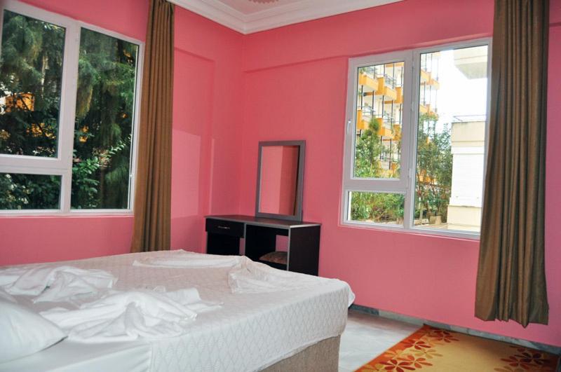 Blue Diamond Alya Hotel Аланя Стая снимка