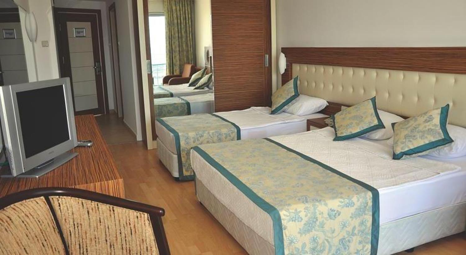 Blue Diamond Alya Hotel Аланя Екстериор снимка