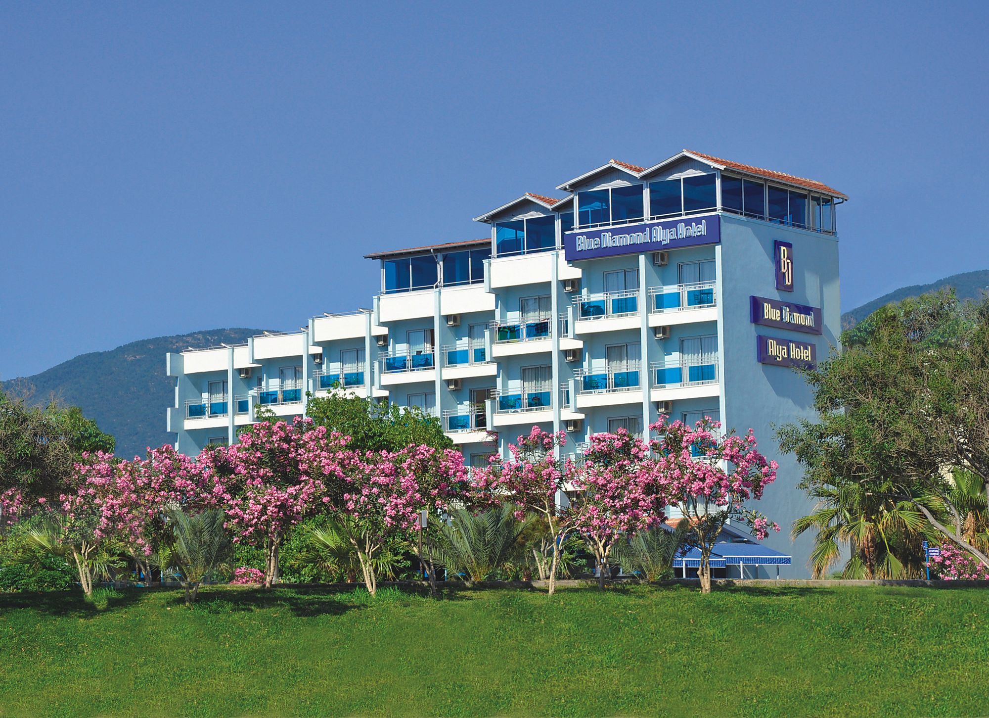 Blue Diamond Alya Hotel Аланя Екстериор снимка